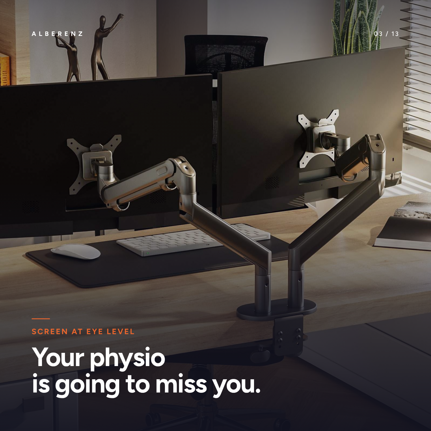 Dual monitor arm Alberenz at eye level for an ergonomic home office workstation